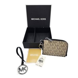 NEW Michael Kors MK Brown Monogram Logo Carabiner Zip Wallet & Round Bag Charm